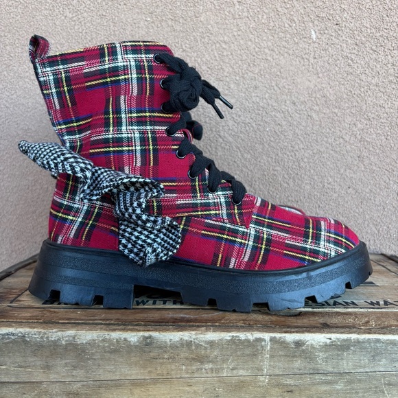 Betsey Johnson Rozey Plaid Combat Boot - Picture 2 of 10
